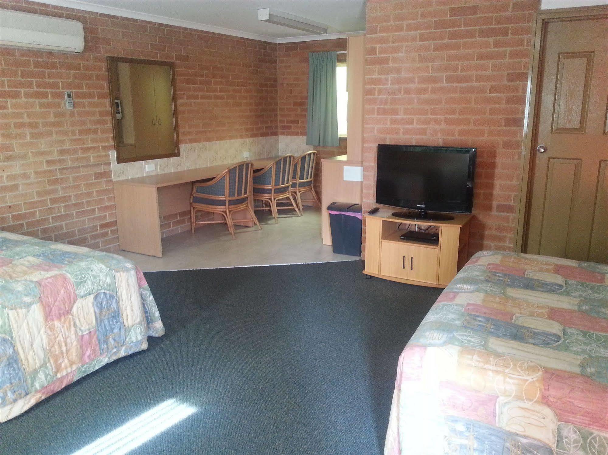 New Olympic Motel Lismore Bagian luar foto